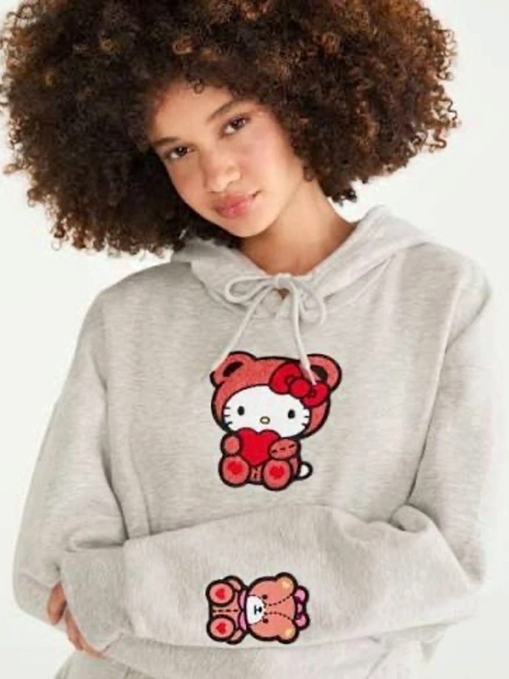 Aeropostale Hello Kitty | Aero Heart Bear Pullover Hoodie Gray Medium